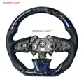 Volante in fibra di carbonio forgiato blu per Clio Renault Megane 4 Volante per auto con accessori auto in pelle perforata