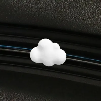 Car Aromatherapy Clip Vehicle Clip Cloud Shape Car Vent Freshener Clip with Aromatherapy Tablet Auto