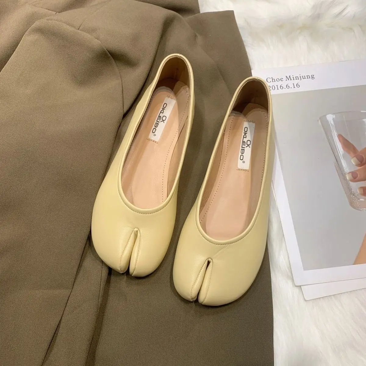 Damen-Sommerschuhe, flache Schuhe, gelbe Schuhe für Damen, 2022, flache runde Zehen, luxuriöses Leder, lässig, schick, Punkt, im Angebot, E-Slip, jung, A