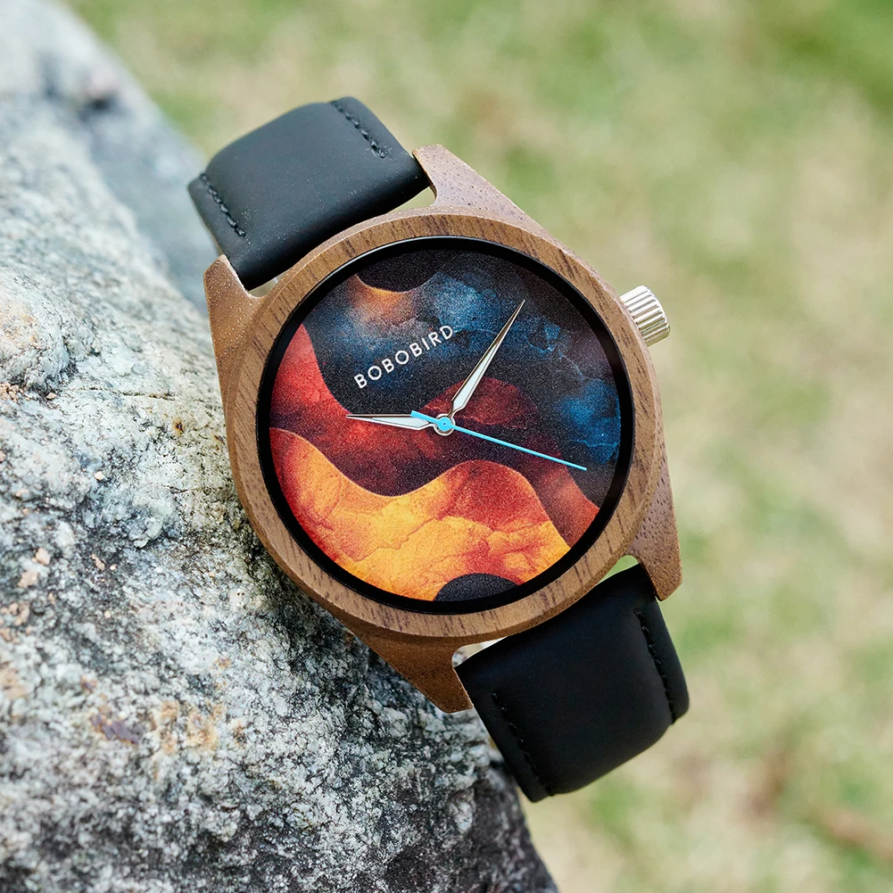 BOBOBIRD Herren-Quarzuhr aus Holz, 2025, neues Design, schwarzes Lederarmband, Walnussholz, Zeiger, Armbanduhr, Geschenk für Männer Image