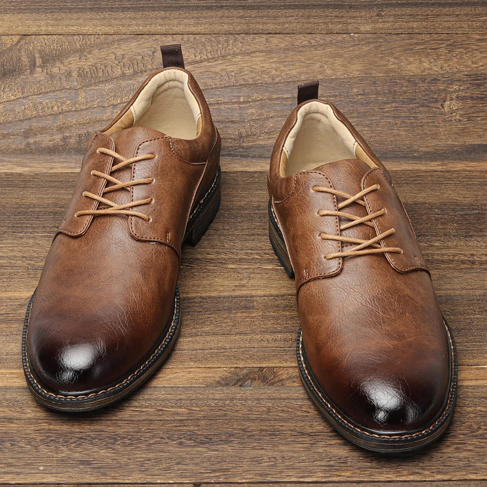 Herren-Freizeitschuhe aus Leder, Größe 40–46, bequeme Modemarke 2025, trendige Schuhe