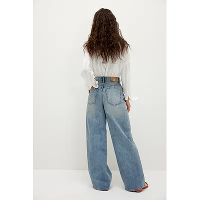 CRVY Gia Wide-Leg Jeans by We The Free at Free People in Blue Bell, Size: 35 S