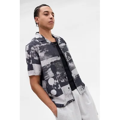 UO Photographic Pixel Short Sleeve Shirt - Black/White L at Urban Outfitters