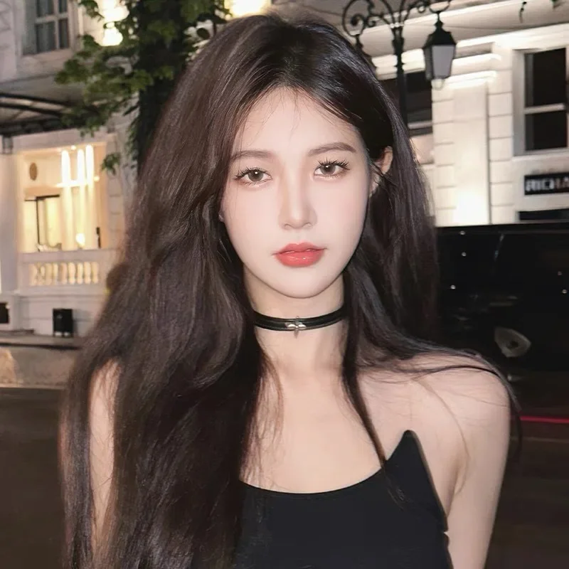 Blumenkranz, dicker Halsring, Halsband, Retro-Patchwork-Leder, vielseitiger Anhänger Image