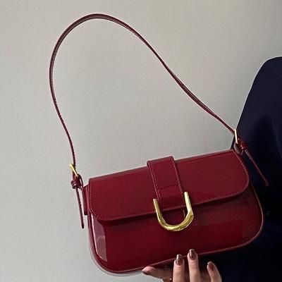 TEMU Elegant Red Messenger Bag With Golden Horse-shoe - High-end Women's Shoulder Bag For Daily , Shopping & Stylish Outfits, Stylish Shoulder Bag|vintage Red Bag| Shoulder Strap, Messenger Bag Image