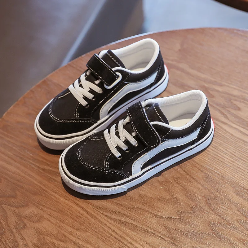 Chaussures en toile pour enfants, chaussures de planche pour garçons, nouveau filet rouge, basses, moyens et grands enfants, chaussures de planche pour bébés filles, chaussures Parent-enfant