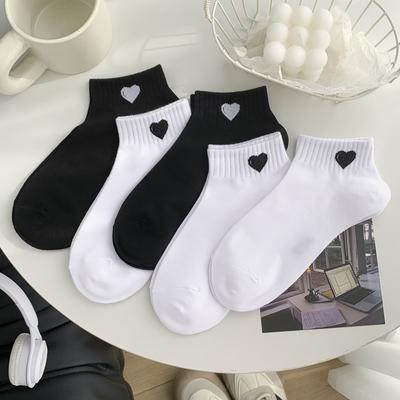 TEMU 5-pair Pack Black And White Heart Pattern Ankle Socks For Women, Spring/summer Solid Color Boat Style Image