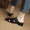 2025, draußen Sommer Frauen Maultiere Aus Echtem Leder Frauen Schuhe Abdeckung Kappe Blockabsatz
