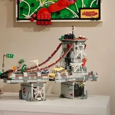 Classic Series Ultimate Bridge Battle City FIgures Toys Web Warriors Building Block Brick Toys for