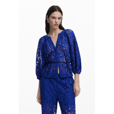 Cut-out blouse