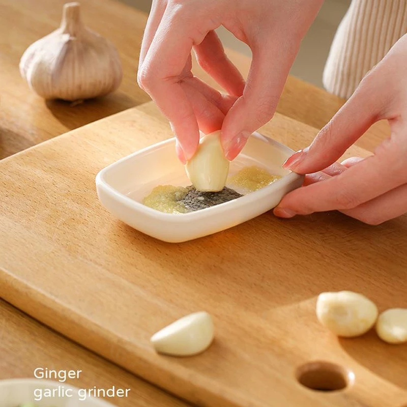 1/4 stücke Manuelle Ingwer Reibe Hacken Knoblauch Küche Kochen Lebensmittel Knoblauch Brecher Ingwer Grinder Küche Werkzeuge Gadgets Zubehör