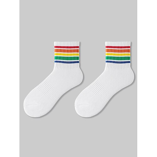 Regenbogen-Pride-Socken für Herren – farbenfrohes LGBT-Festival-Accessoire für den Alltag, Sport und Pride-Events Image