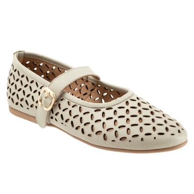 Women's Kehlani Flat by Bueno in Bamboo (Size 40 M)