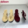 Weibliche Flip-Flops Frauen Niedrigen Absatz Gleitet Hausschuhe Sommer Strand Dias Mode Runde Kappe Damen Mit Hohen Absätzen Hausschuhe Schuhe Große Größe 43