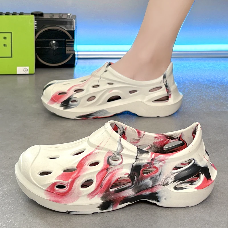 Sommer Oberbekleidung Herren Sandalen Baotou Camouflage Hausschuhe Lässige rutschfeste Strandsandalen Image