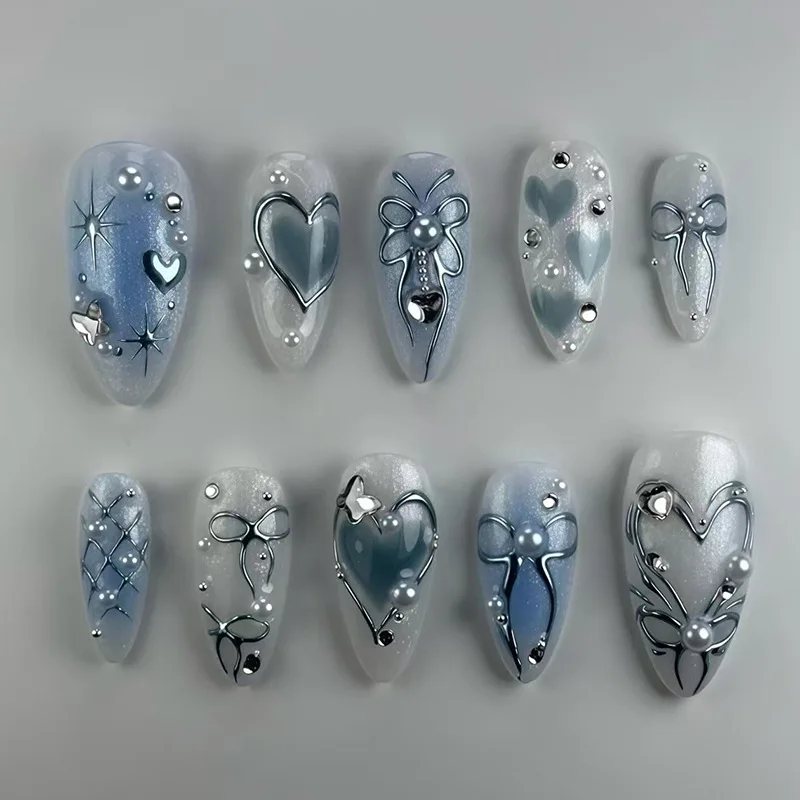 24 Stück Y2k Mandel Fake Nail Patches Dream Blue Love Heart Silber Bowknots Schmetterling Design Press On Nail Flash Diamond False Nail Image