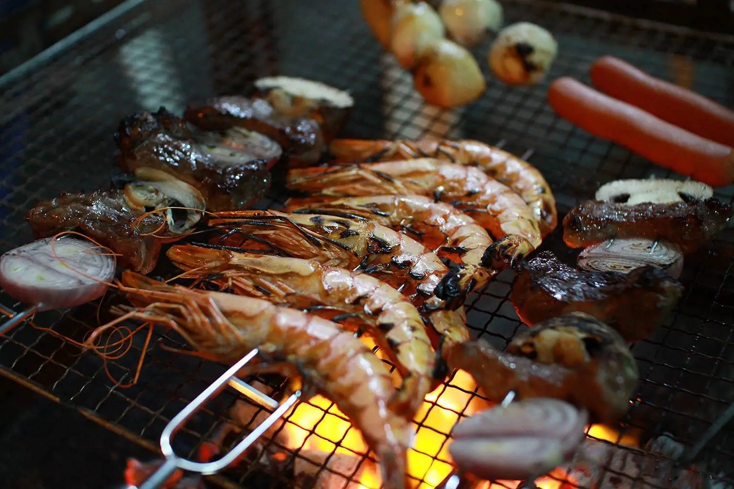 Tragbare Grillspieße und Grillgabel aus lebensmittelechtem Edelstahl mit Holzgriff, CAMPINGMOON Outdoor Camping Wandern Grillgabel Image