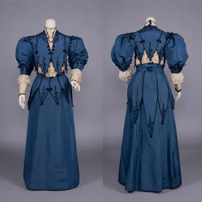 Nachmittagskleid der 1890er Jahre, viktorianisches edwardianisches Herzogin-Rokoko-Wanderkostüm, Image