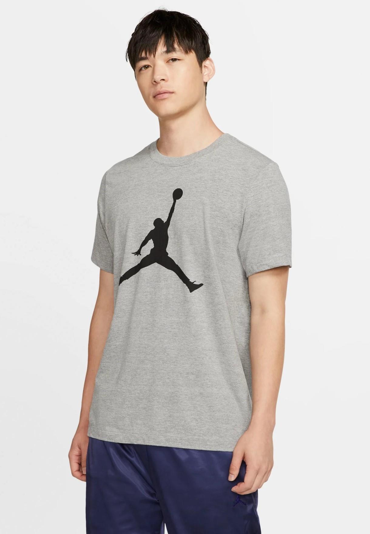 NIKE Herren M J Jumpman SS Crew T Shirt in grau Image