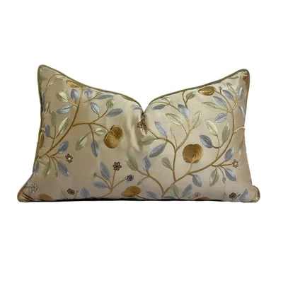 Luxuriöser Modedesigner-Kissenbezug aus Kamel und Lendenwirbeln, bestickte Blätter, 30,5 x 50,8 cm, Image