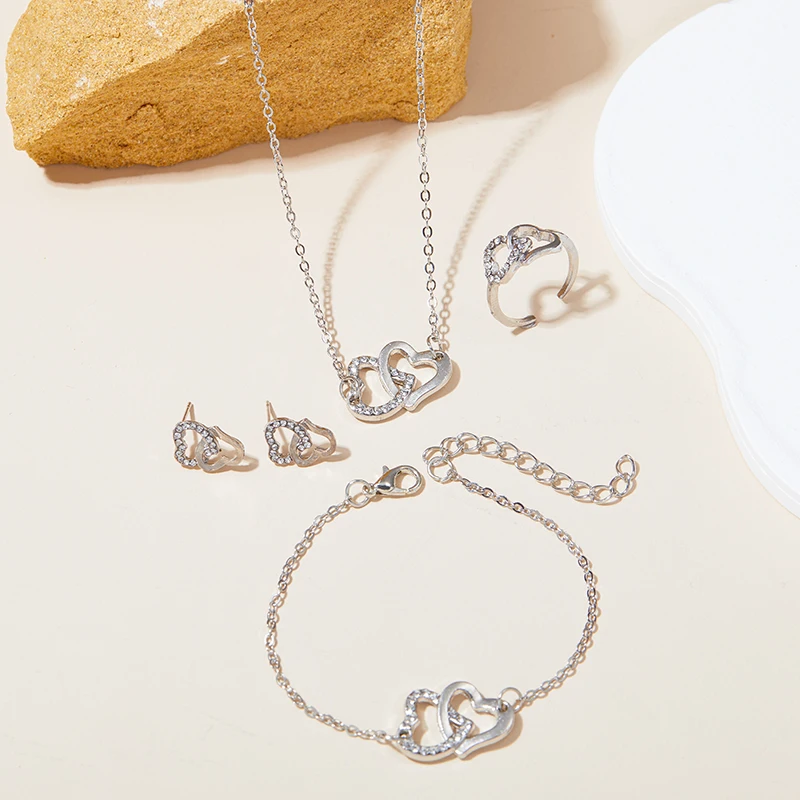 Neue Mode Hohl Doppel Liebe Herz Anhänger Halskette, Armband, Ring, Ohrringe Damen Exquisite Funkelnden Schmuck Set 4 teile/satz Image