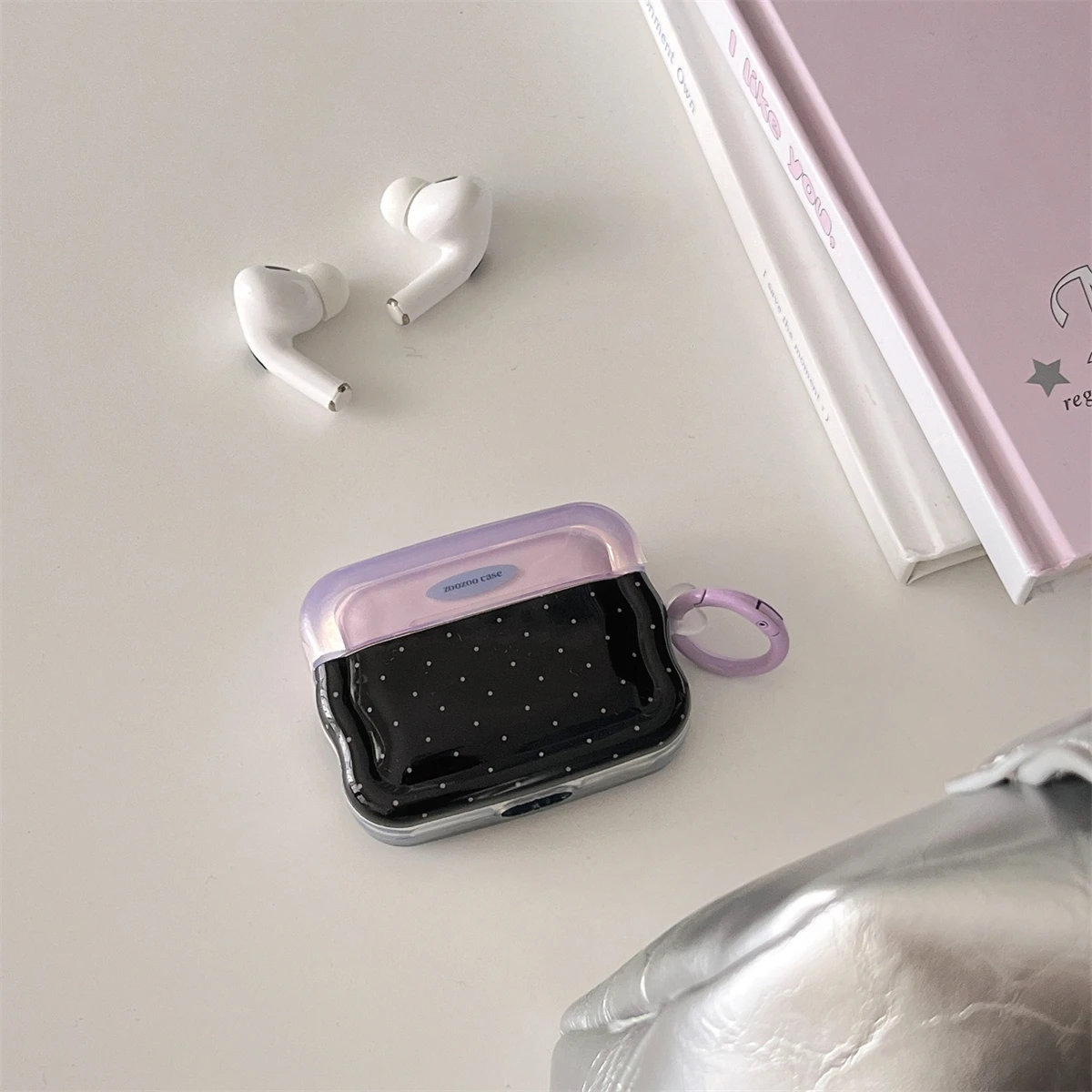 Niedlicher gepunkteter Hasen-Anhänger, geeignet für Apple AirPods Pro 1., 2., 3. Generation Kopfhörerhülle Schutzhülle Image