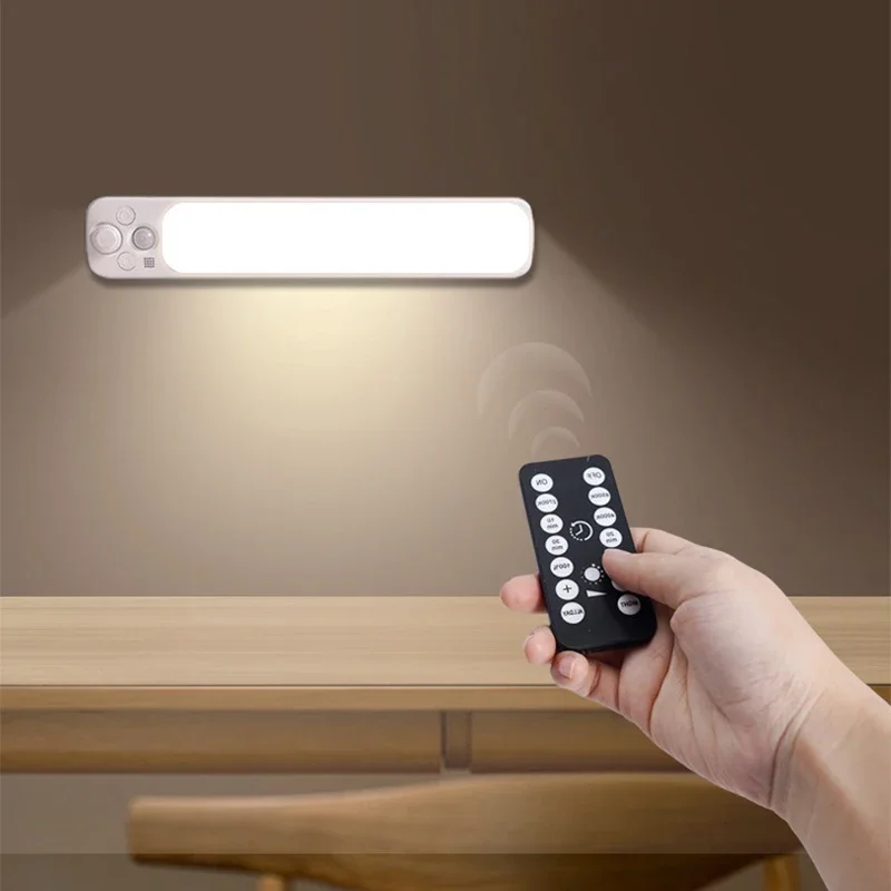 Wiederaufladbares LED-Nachtlicht mit Bewegungsmelder, kabellose magnetische Schranklampe für Schrank, Kleiderschrank, Schlafzimmer, Flur, Flurbeleuchtung Image