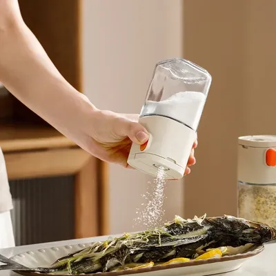 180 ml Home Kitchen Doppelmaul-Glas-Unterverpackungsflasche Salztankflasche Quantitative Kontrollflasche versiegelt für Salz und Gewürze