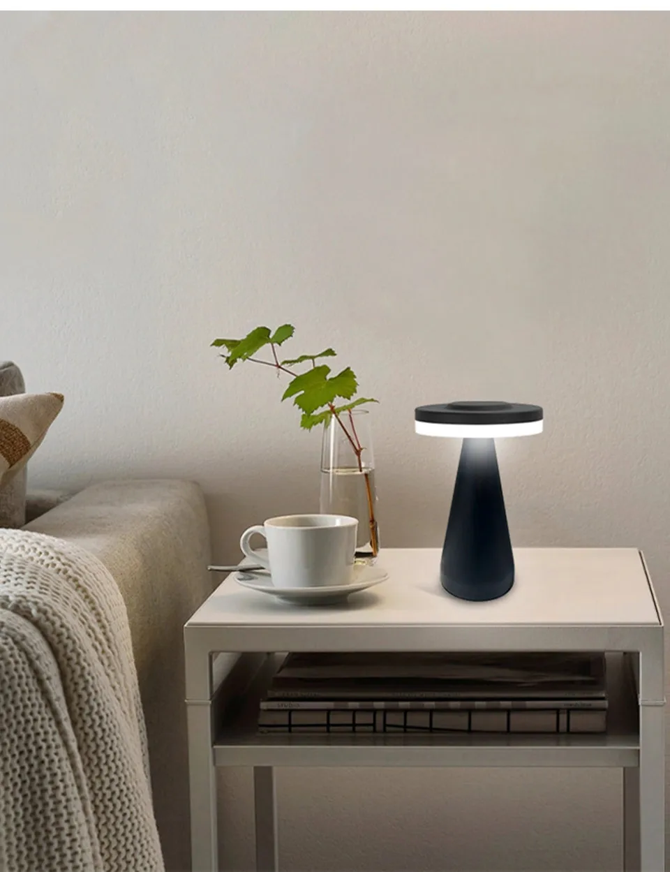 LED Tischlampen Drahtlose Schreibtischlampe Wiederaufladbares Nachtlicht Touch Schreibtischlampe Restaurant Bar Desktop Stimmungsbeleuchtung Bar Dekoration