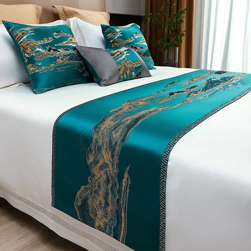 Bed Runner Bed Scarf, Satin Decorative Bed Scarf for Home Hotel Bedspreads Scarves Protection Modern Solid Bed Runner for Foot of Bed Home Bedroom Bedding Decoration