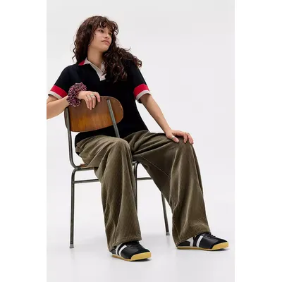 Gola Black & White Race Leather Trainers - Black Shoe UK 5 at Urban Outfitters