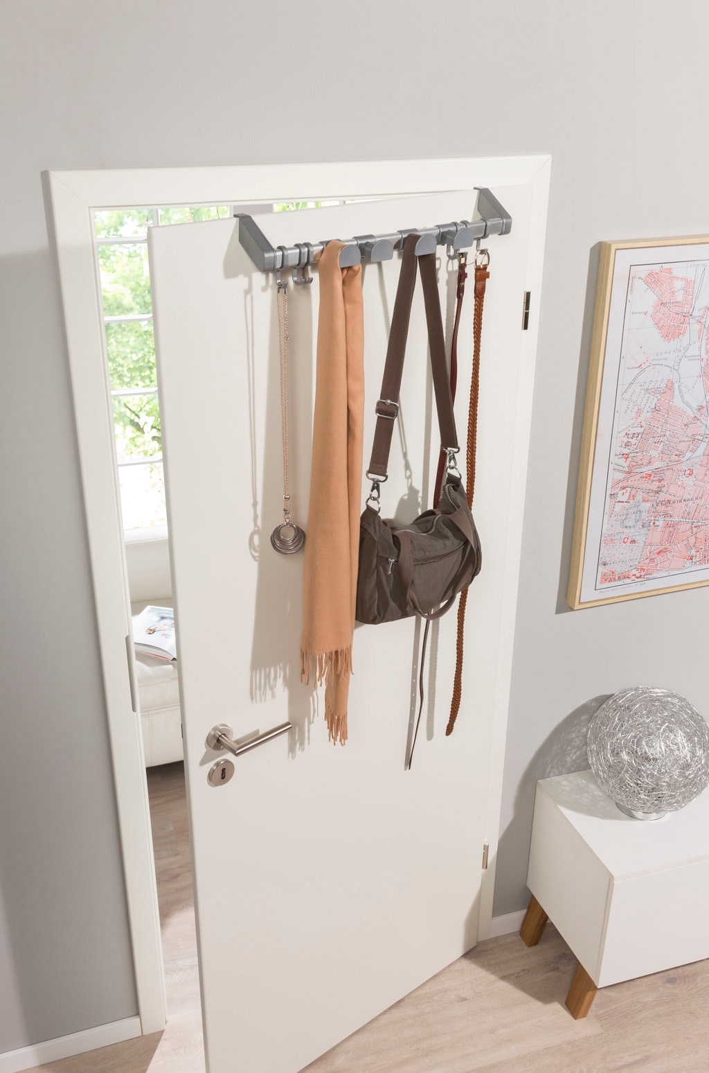 Türregal RUCO, silber (aluminiumfarben, silber), B:58cm H:13cm T:13cm, Aluminium, Regale, Aluminium/Kunststoff, mit 6 Haken