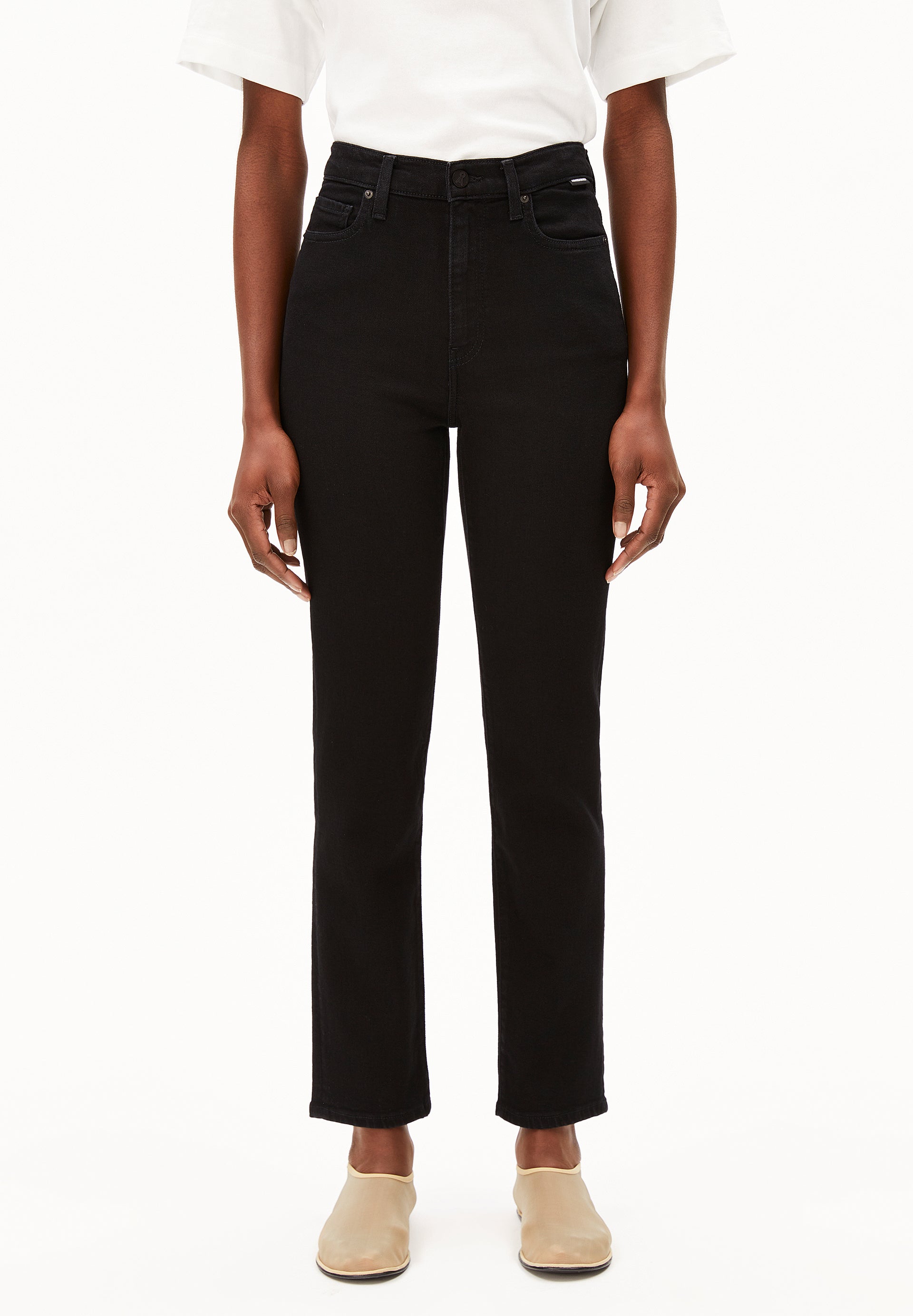 LEJAANI | Slim Jeans Bio-Baumwoll Mix X-Stretch - schwarz (32-28) Image