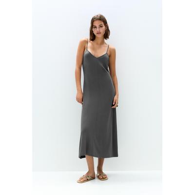 Flowing Strappy Midi Dress