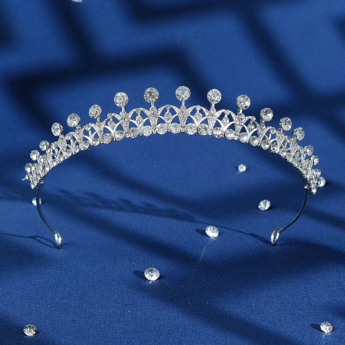 Silber Kristall Prinzessin Krone Elegante Zarte Haarband Kopfschmuck Für Mädchen Geburtstag Party Haarbänder Als Geschenk