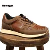 Turnschuhe mit dicken Sohlen, braun/schwarz, atmungsaktive Schuhe, Luxus-Designer-Herren-Freizeitschuhe, britischer Stil, Rindsleder-Brettschuhe, Herrenschuhe
