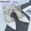 Retro Frau Schuhe Sandalen Stiletto Heels Anzug Weibliche Beige Original Gladiator Mode Sexy Nieten