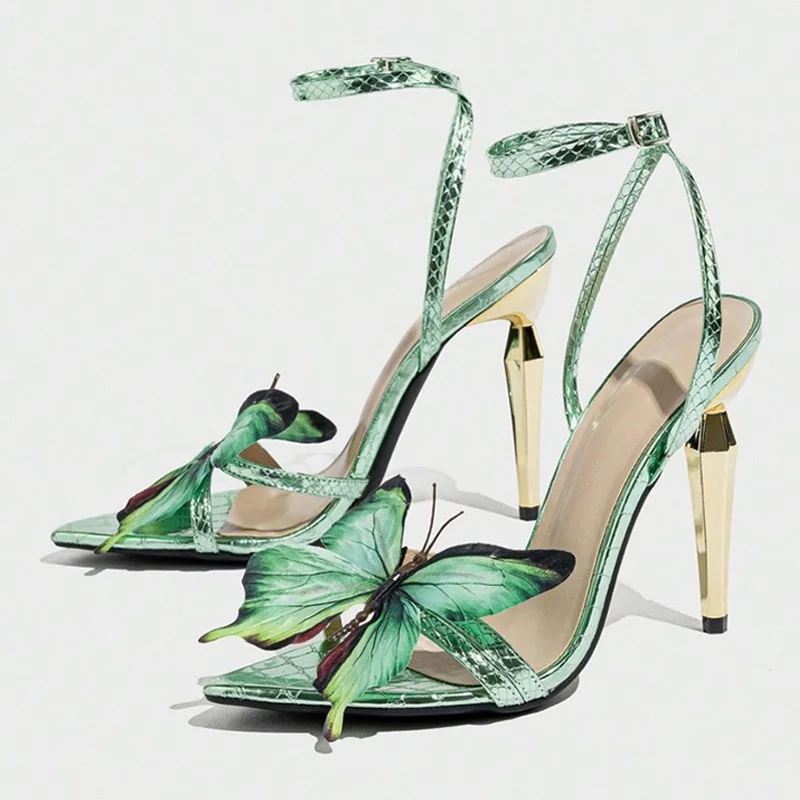 Liyke 2026 Neue Mode Chic Metall Seltsame High Heels Sandalen Frauen Grün Schmetterling Spitz Offene spitze Party Prom Schuhe Größe 35-43