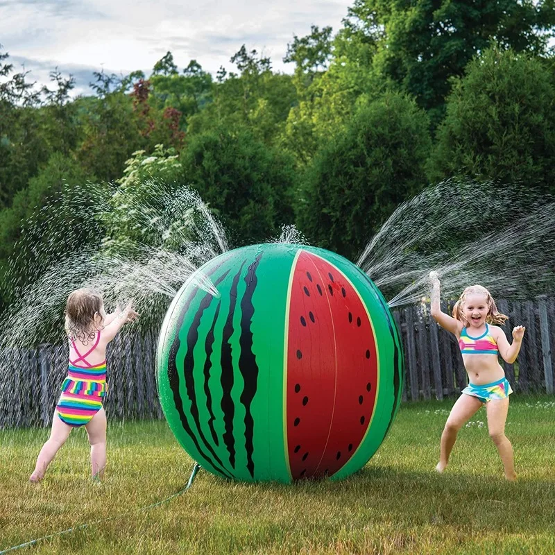 60 cm PVC Aufblasbare Wassermelone Ball Wasser Spray Outdoor Garten Spielzeug Sommer Party Strand Themen Kinder Geburtstag Party Decor Liefert Image