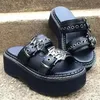Metalldekoration Damen Hausschuhe Designer Sommer Sandalen Schnallen Vampir Cosplay Plattform Schwarz Gothic Schuhe für Damen Hausschuhe