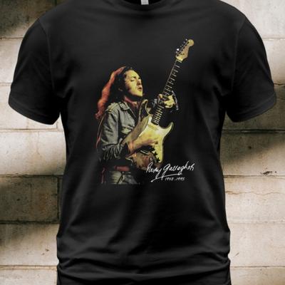 TEMU Men's Gallagher Print Cotton T-shirt - Style Round Neck Tee, , Hand Wash Only, Perfect Gift For Music Fans, Guitar T Shirt, Casual Wear, Musicthemed Shirt, Breathable Fabric Image