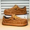 Neue Designer männer Wildleder Turnschuhe Frühling Braun Casual Schuhe Für Männer Bequeme Flache Vintage Turnschuhe Männer zapatillas de hombre