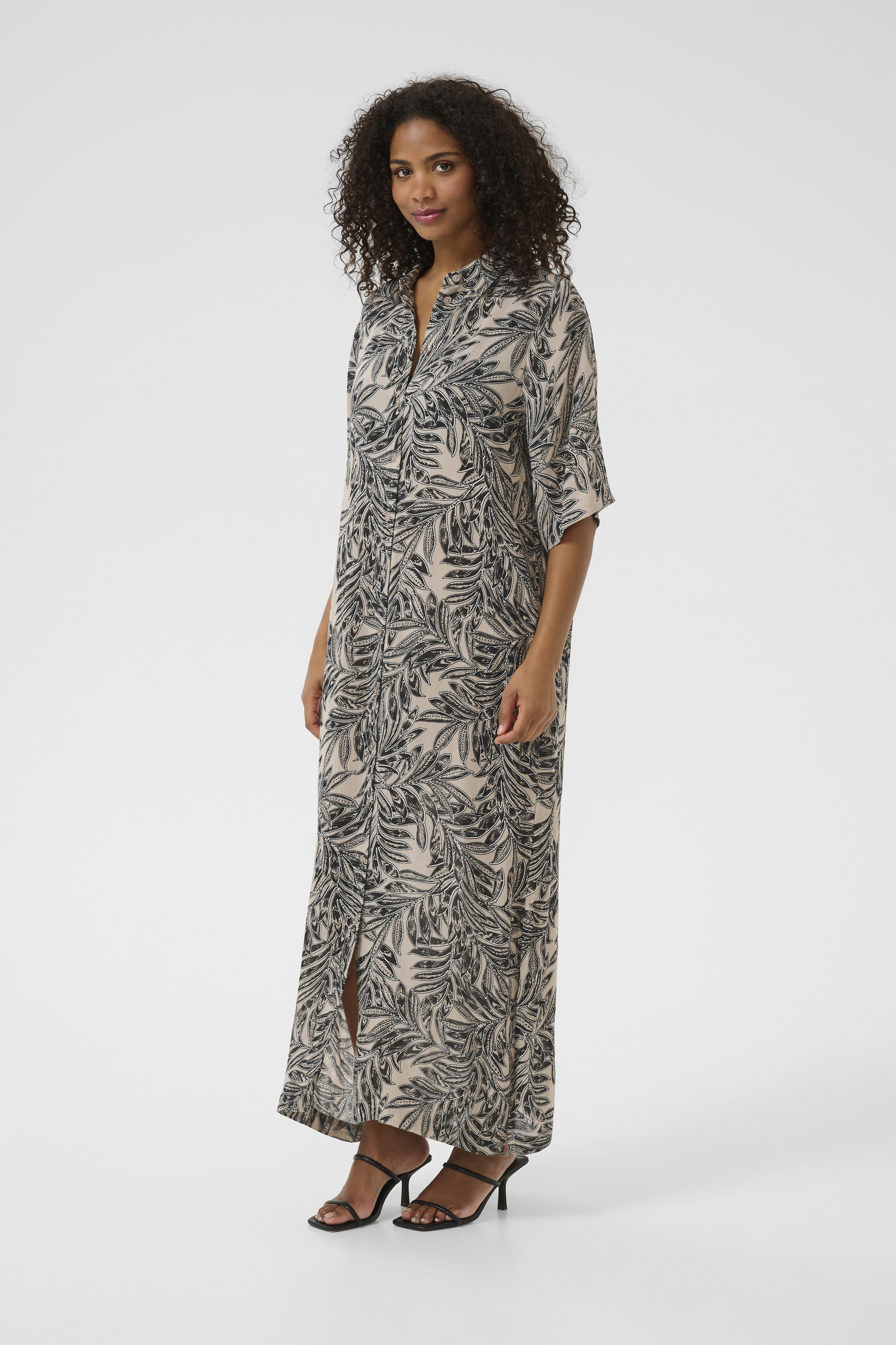 Kleid Loose fit Feather Gray Leaf Print beige Image