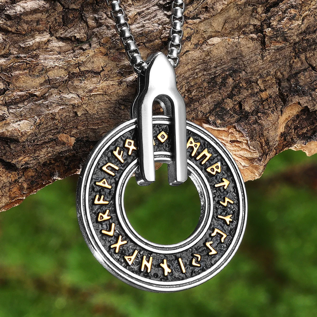 Viking Rune Carving Männer Halsketten Mit Anhänger Edelstahl Schmuck Für Männliche Frauen Punk Hip Hop Zubehör Geschenke Großhandel