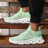 Modernes Design Herrenschuhe Mesh Atmungsaktive gepolsterte Sportschuhe Lässige bequeme Outdoor-Training Fußgewölbeunterstützung Sportschuhe