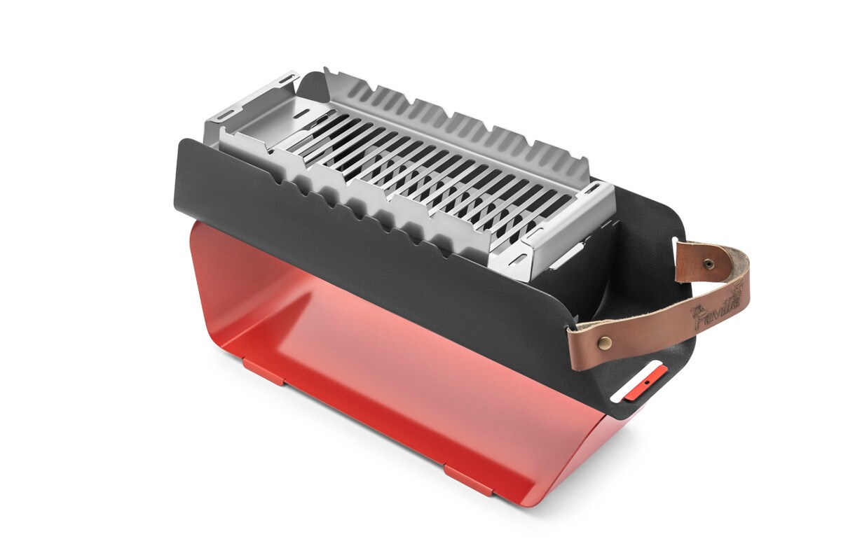 The Favilla FUMO mobiler Holzkohlegrill – Kompakter 2-in-1 Grill mit Edelstahlrost, Spießhalterung Image