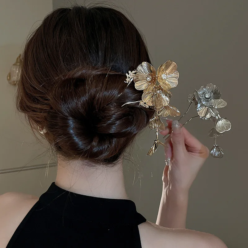 Neue Chinesische Stil Blume Quaste Haarnadel für Frauen Elegante Persönlichkeit Strass Haar Stick Luxus Mode Hairwear Großhandel B Image