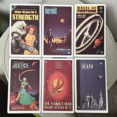 Todd Alcott's Sci-Fi-Tarot-Tarot-Deck mit Science-Fiction-Thema, 12 x 7 cm, 78 Stück Tarot-Karten Image