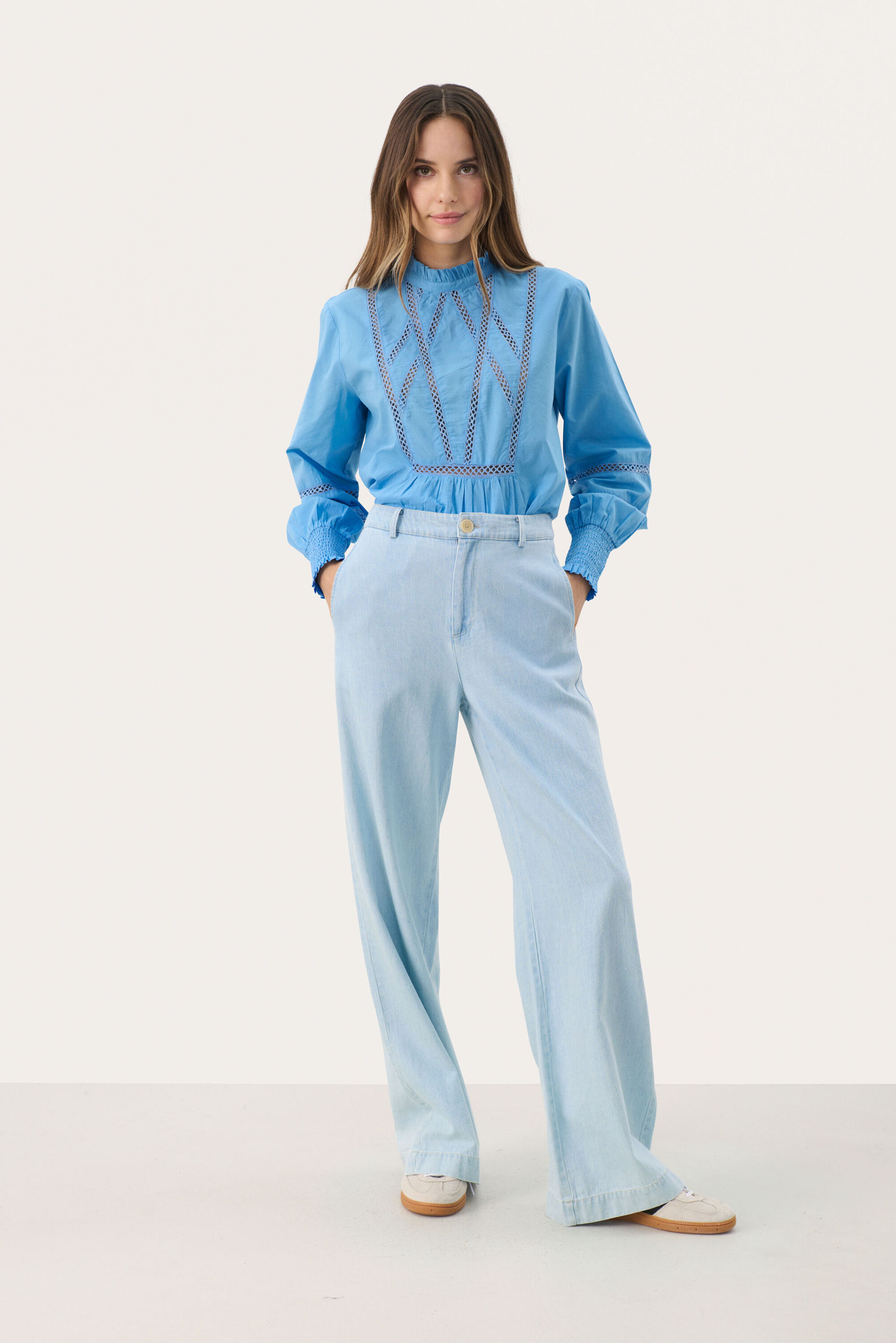 Casual Hose Classic fit Whiteish Blue denim Image