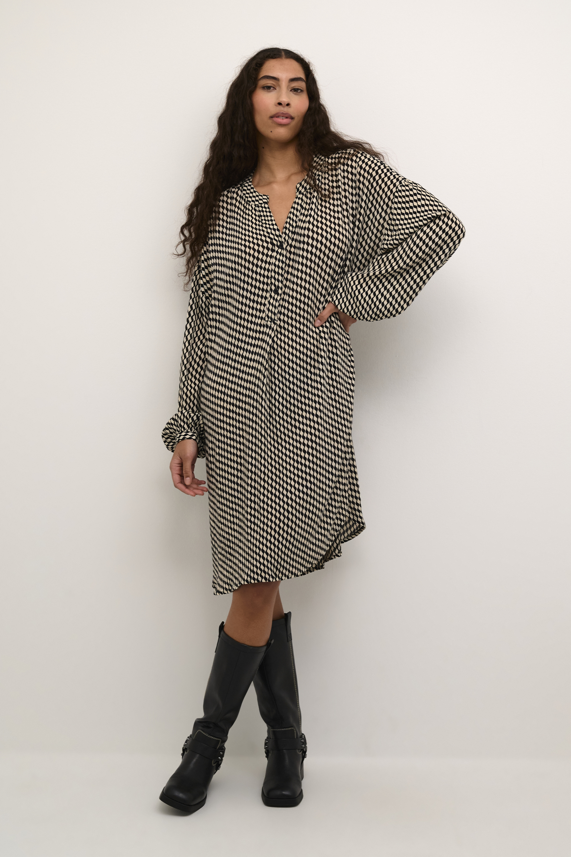 Kleid Oversize fit black white Image